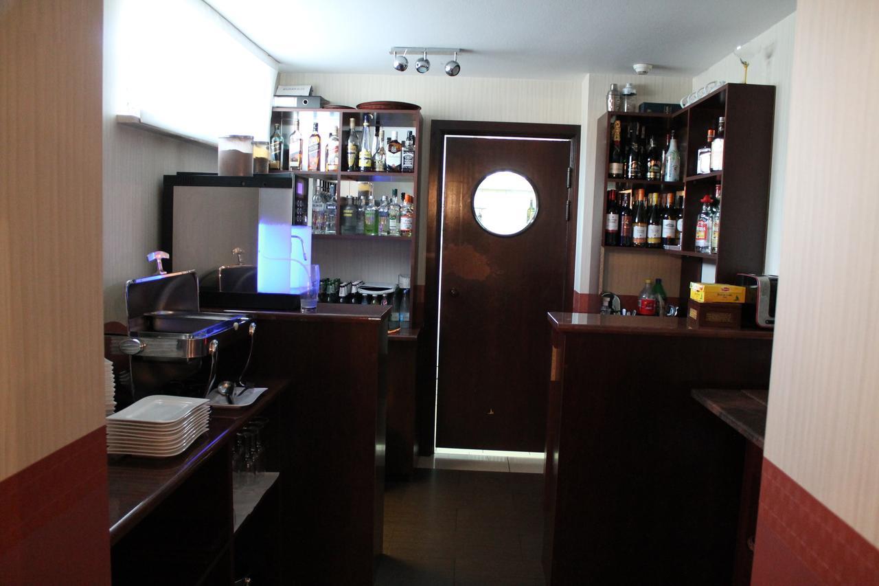 林德酒店 Malnia 外观 照片